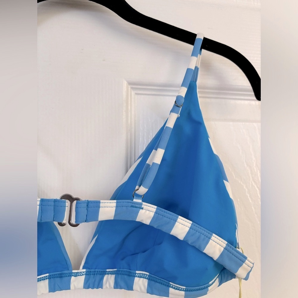 NWT MAAJI Reversible Azure Stripes Ivy Fixed Triangle Bikini Top - Picture 8 of 11